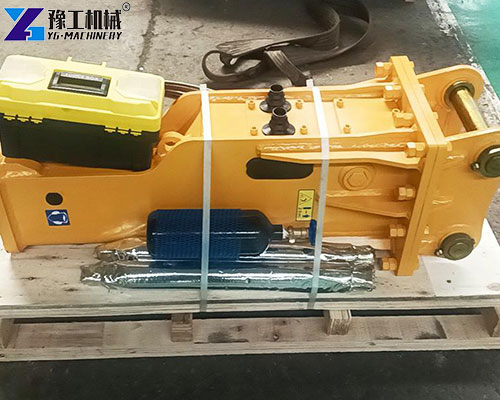 attachment crushing hammer