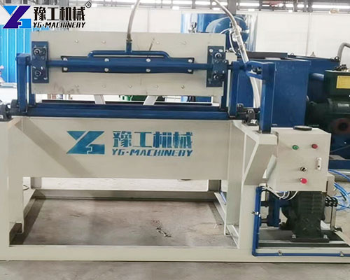 egg carton maker in factory