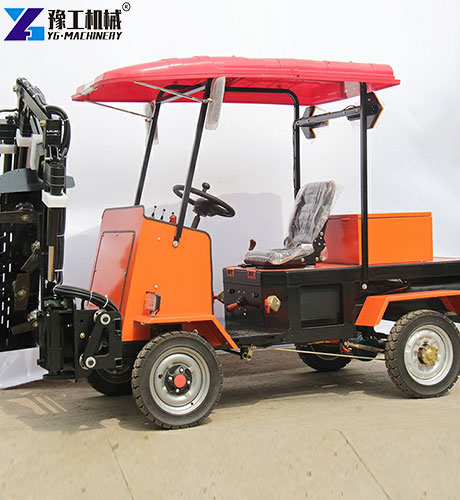 mini hedge cutter tractor