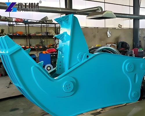 rotating concrete pulverizer