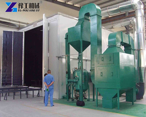 sandblasting chamber
